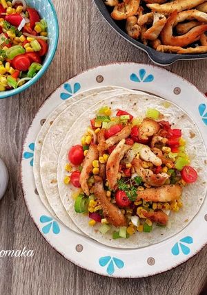 A picture of Tortillas with Grilled Chicken, Vegetables, and Yogurt.