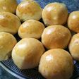 Roti isian coklat