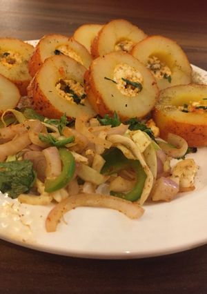 A picture of Tandoori aloo.