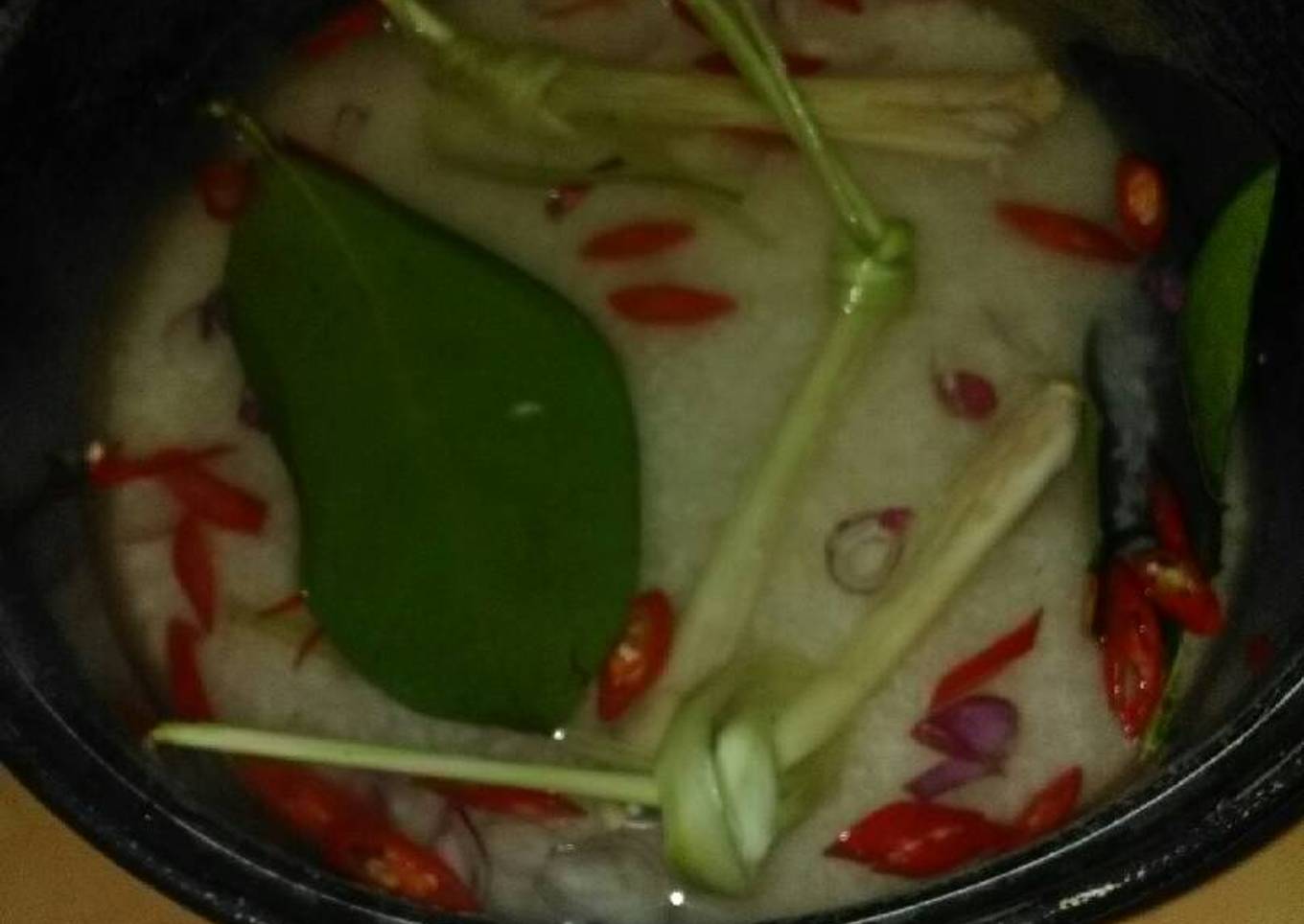 Nasi putih hidup