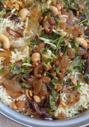 વેજ. દમ બિરયાની (Veg.Dum Biryani Recipe In Gujarati) રેસીપી મુખ્ય ફોટો