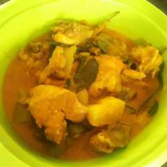 Ayam masak kuning রেসিপির প্রধান ছবি