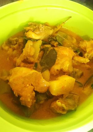 Foto resep Ayam masak kuning