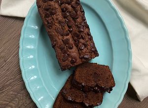 Una foto de Panqué de chocolate con calabacita