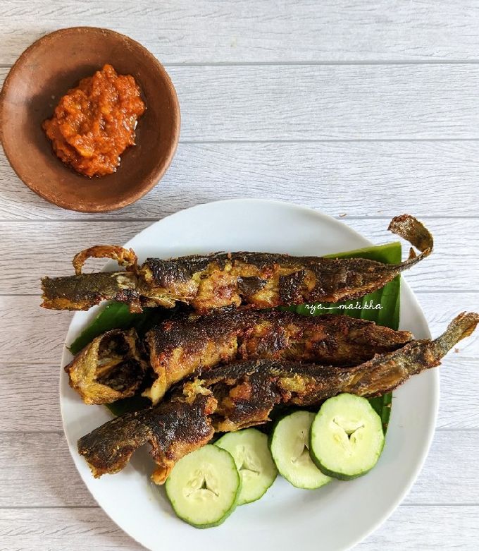 Resep Ikan Lele Goreng oleh Riya Malikha - Cookpad