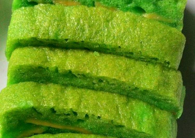 Langkah mengolah Bronis kukus hijau murah meriah yang Bisa Manjain Lidah
