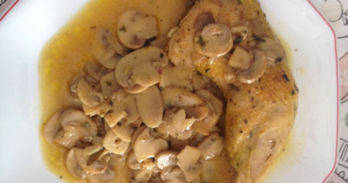 Muslos de pollo con champiñones al limón Receta de Marian Glez Llama-  Cookpad
