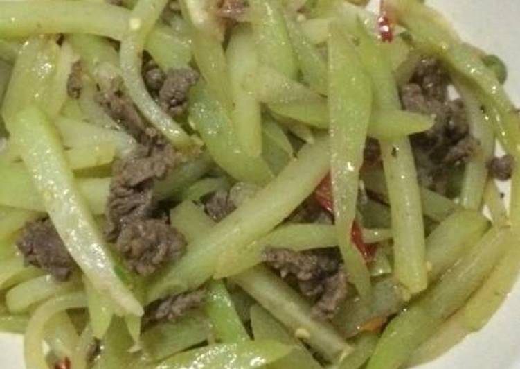  Resep  Labu  siam  tumis  sapi oleh Vy Cookpad