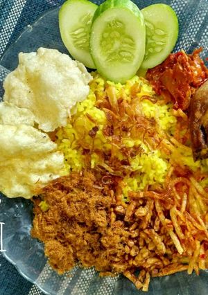 Foto resep Nasi Kuning ricecooker