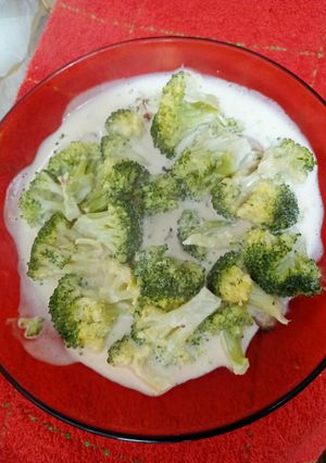 Una foto de Brócoli con crema