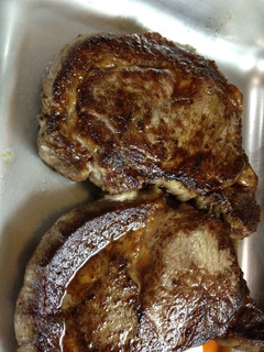 A picture of Delicious American Ribeye Steak Cooking Method.