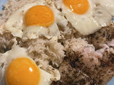 Filetes de pangasius (pescado) con huevos y arroz