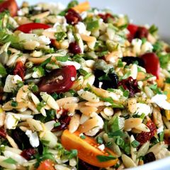 A picture of Five Minute Orzo Salad.