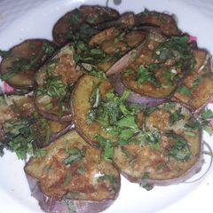A picture of Baingan Bhaja.