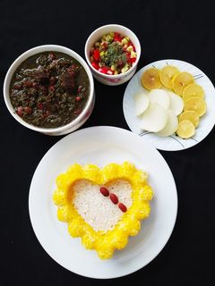 عکسی از دستور قرمه سبزی😋