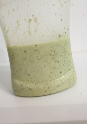 A picture of Kebap yogurt sauce.