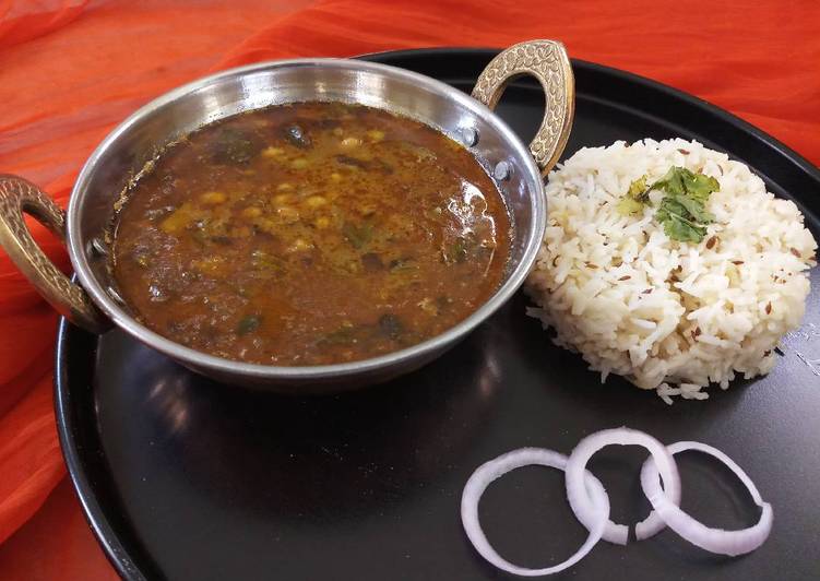Tuvar aalu ki sabji with jeera rice