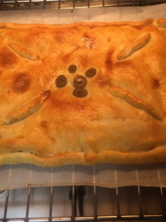 Una foto de Empanada gallega de atún