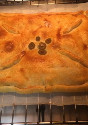 Una foto de Empanada gallega de atún