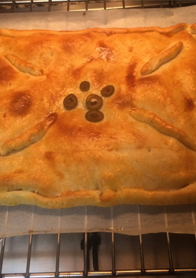 Una foto de Empanada gallega de atún