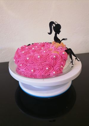 Csoki pudingos, Tejszín ízű csajos torta recept fotója