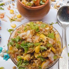 A picture of Sprouted moth Sweet corn chaat.