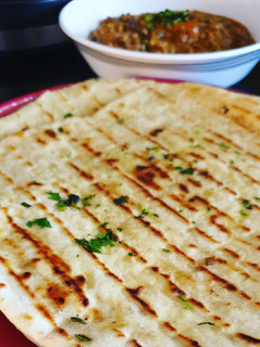A picture of Easy no yeast naan.