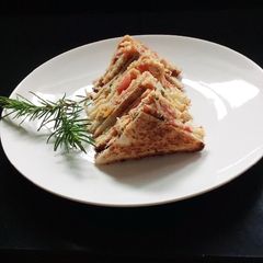 A picture of Vegetable sandwich.