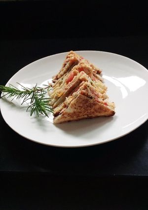 A picture of Vegetable sandwich.