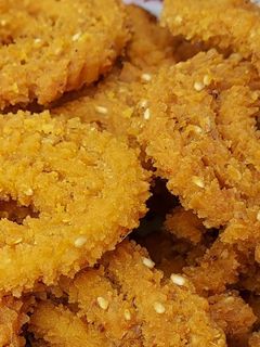 चकली (chakli recipe in Hindi) रेसिपी मुख्य फोटो