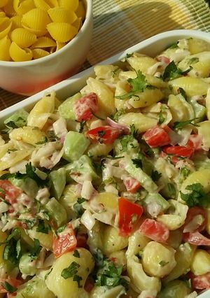 A picture of Macaroni Salad😋.