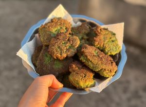 Une photo de Buñuelos de verduras (farçous aveyronnais, centre de la France)