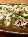 Easy and Addictive Pork with Lots of Green Onions and Salted Rice Malt