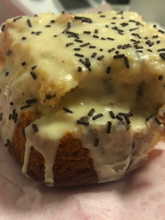 Una foto de Bizcocho con cobertura de chocolate blanco con Thermomix
