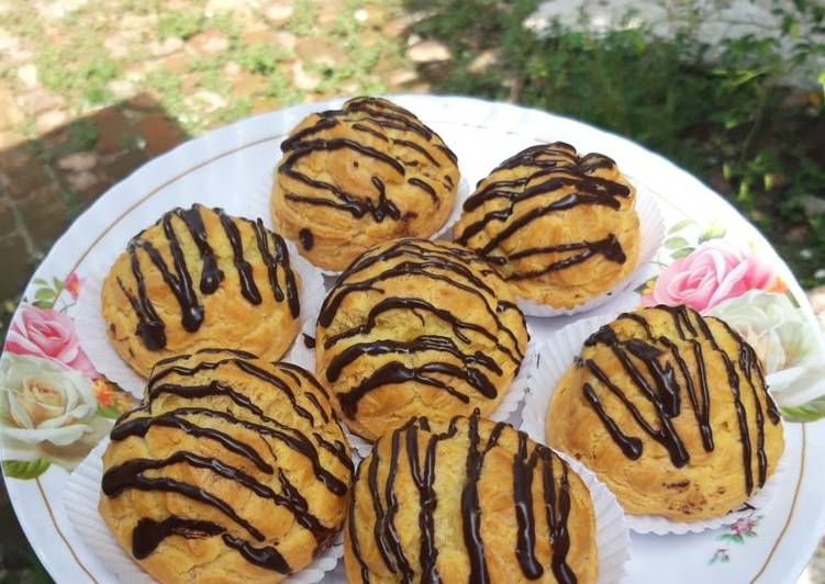 Kue Soes isi vla Vanila