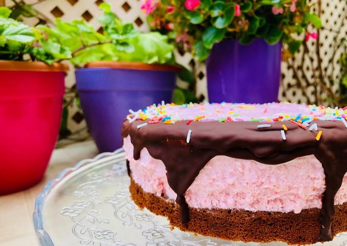 Tarta brownie con mousse de Cassis Receta de Cook_and_Jud- Cookpad