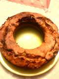 Ciambella alle carote con crema alla ricotta