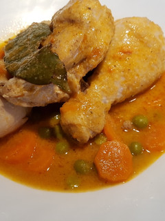 Una foto de Pollo multicultural
