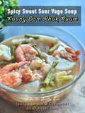 Kaeng Som Phak Ruam (Spicy Sweet & Sour Vegetable Thai Soup)