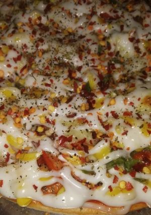 A picture of Cheesy pizza.