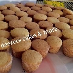 Vanilla cup cakes A picture of Vanilla cup cakes.
