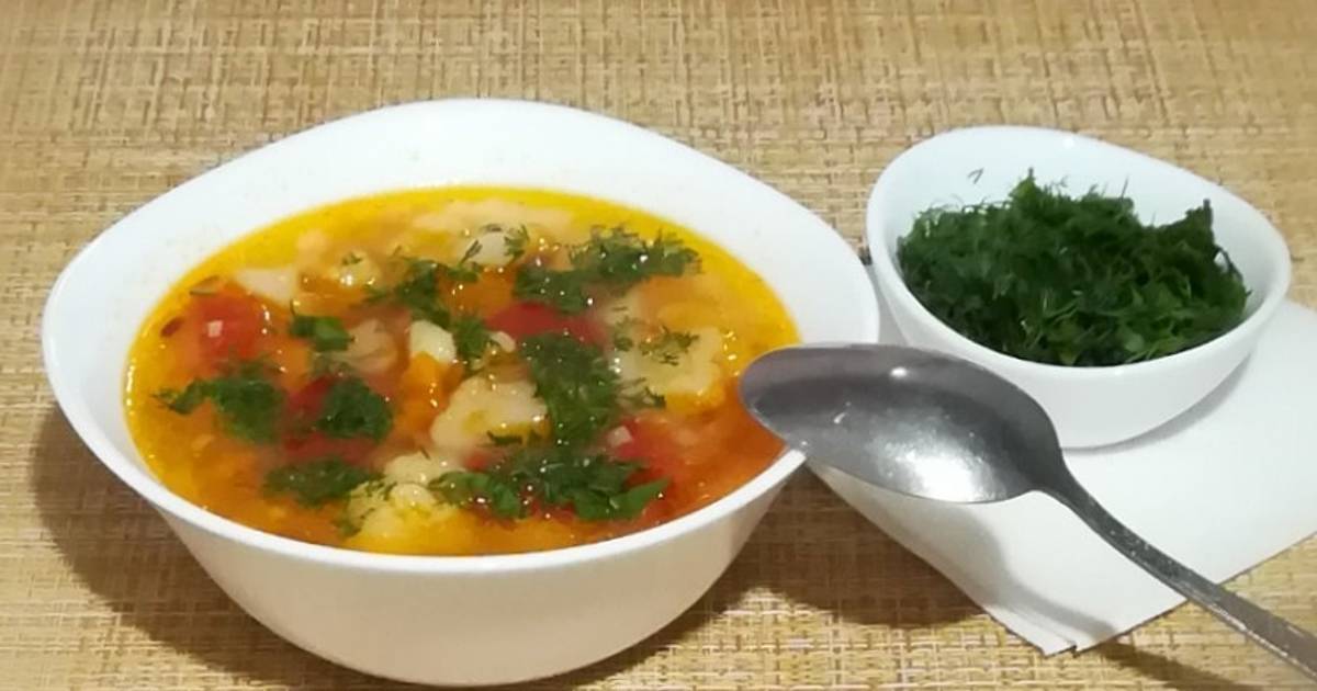 Супы поэтапно. Капустный овощной суп. Суп из китайской капусты. Суп с капустой очень вкусный. Гороховый суп с капустой.