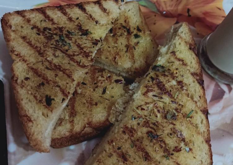 Step-by-Step Guide to Make Quick Cheesy Garlic Bread