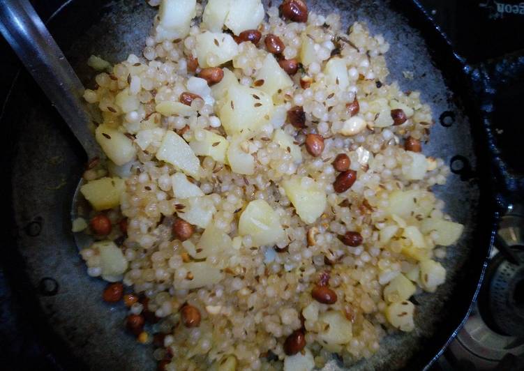 Sabudana khichdi