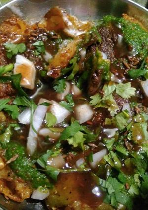 A picture of Aloo chat.