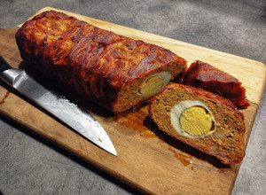 Stefánia vagdalt bacon kéreggel recept fotója