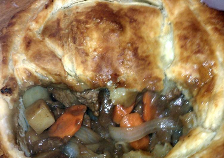 How to Make Homemade Steak Pie