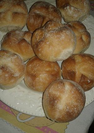 Una foto de Pan caserito 🍞