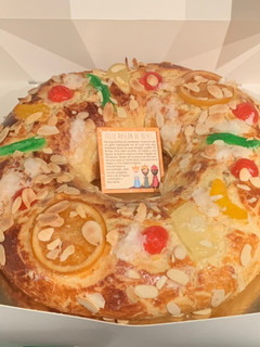 Una foto de Roscón de reyes fácil (con amasadora o panificadora)