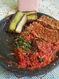 Foto resep Penyet tempe sambel teri kemangi